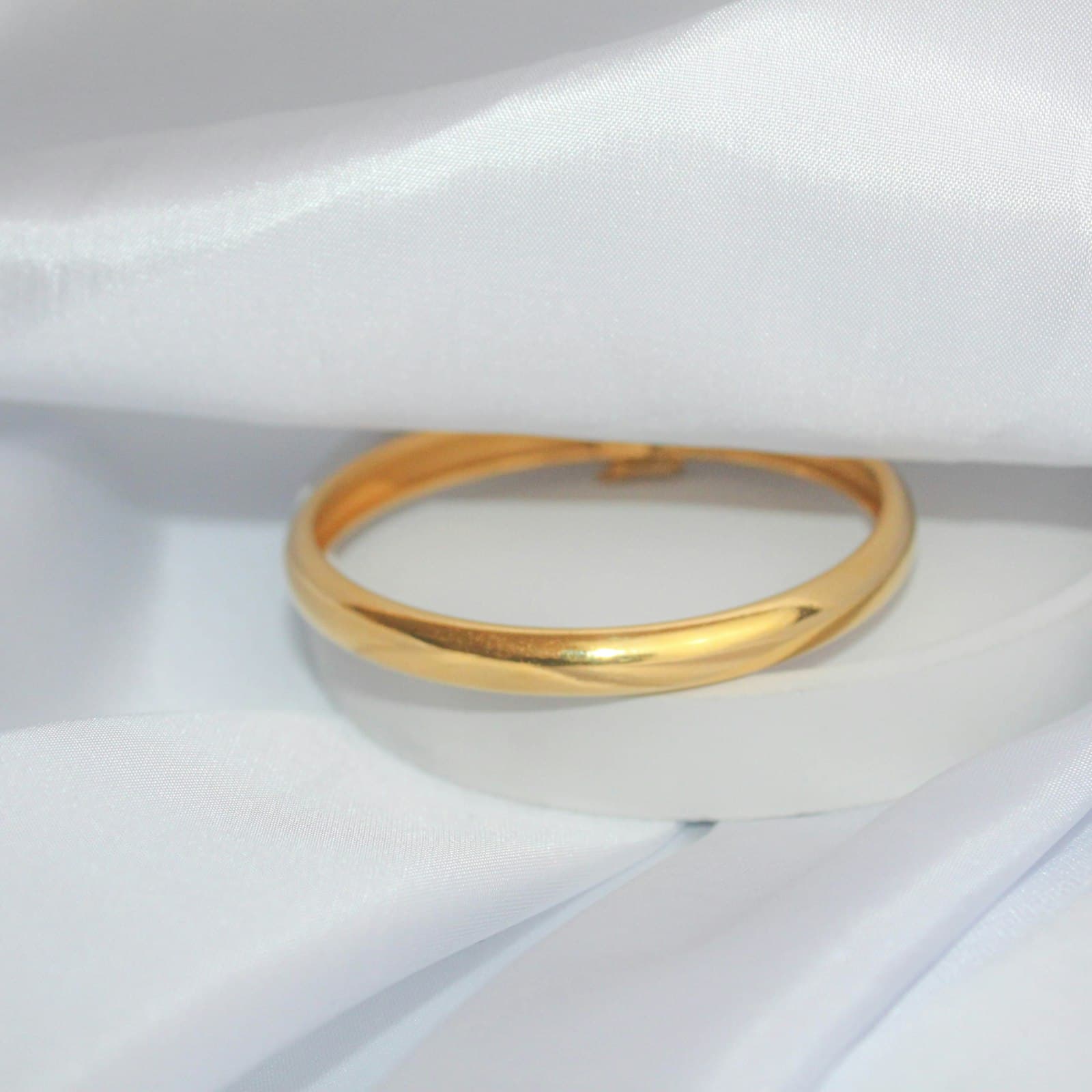 Nhẫn trơn vàng 24K một chỉ